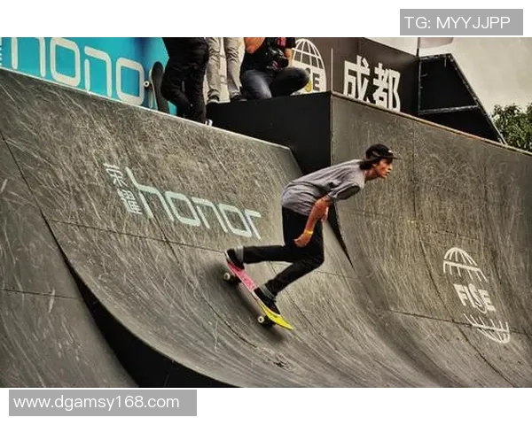 极限运动嘉年华积分榜:成都攀岩队以58分领跑 极限运动嘉年华积分榜:成都攀岩队以58分领跑